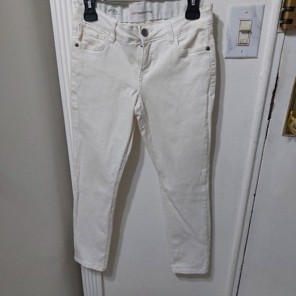 Liz Claiborne Sara Slim Leg Mid Rise Stretch Jean White 4P